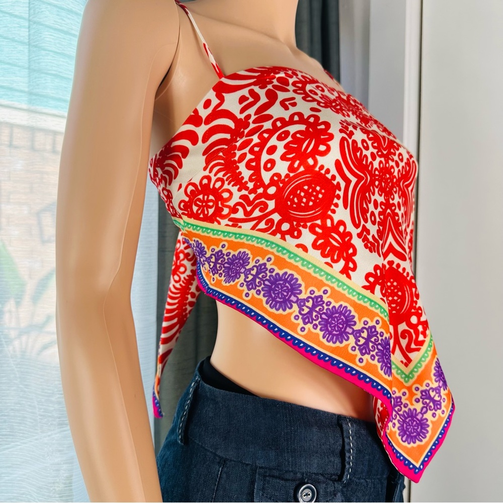 ZARA  Sleeveless back tie Detailed bandana style crop top, size M-L - Picture 3 of 8